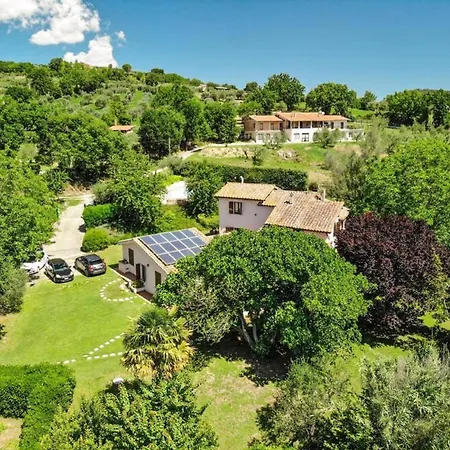 Scappo In Umbria, Nel Verde Amelia